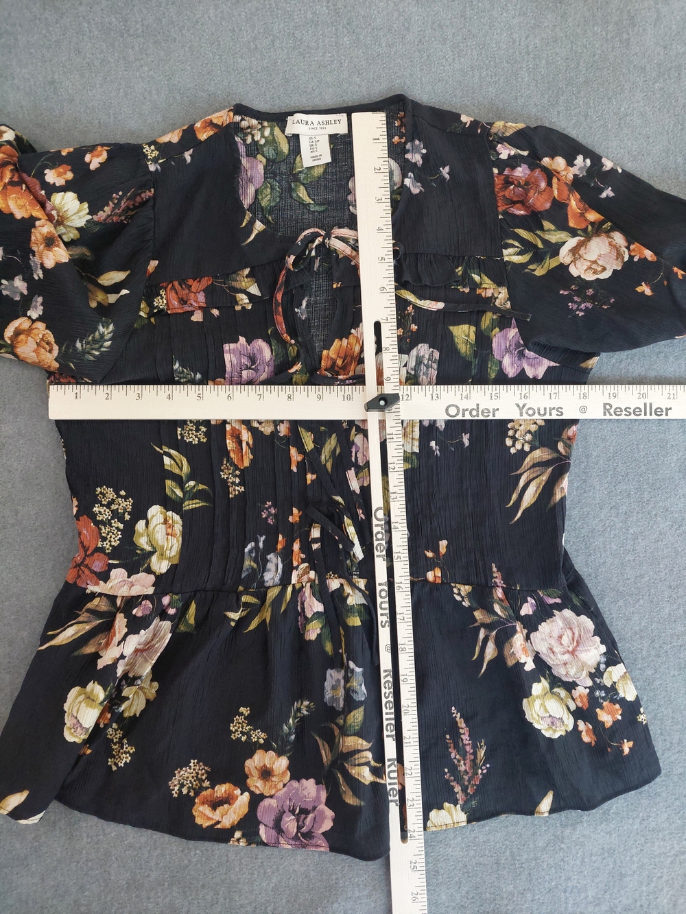 Laura Ashley Floral Peplum Top Small Boho Cottagecore Lace Up Puff Sleeve - Picture 4 of 7